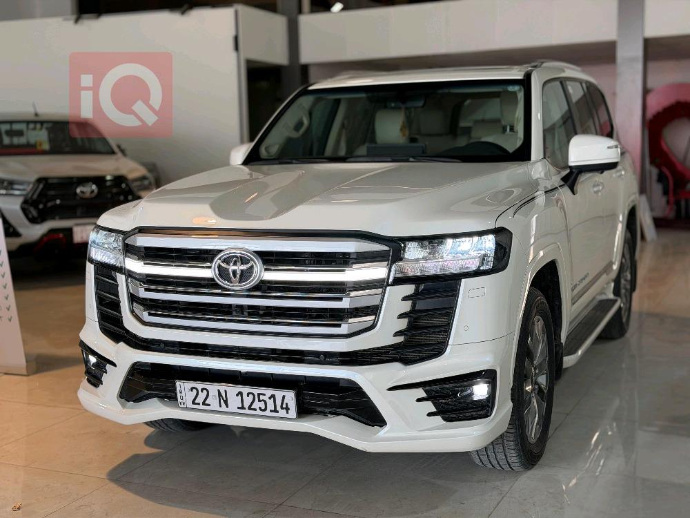 تويوتا لاندكروزر